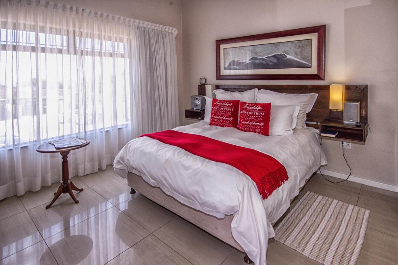 Ohannas Bnb & Self Catering Plettenberg Bay Esterno foto