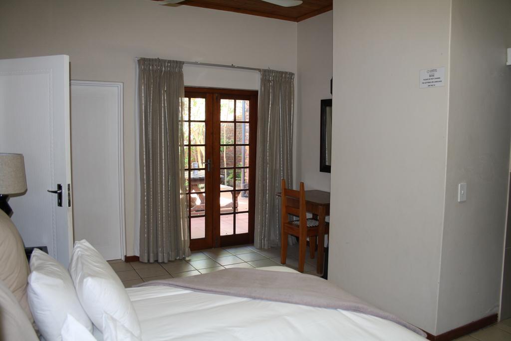Ohannas Bnb & Self Catering Plettenberg Bay Esterno foto