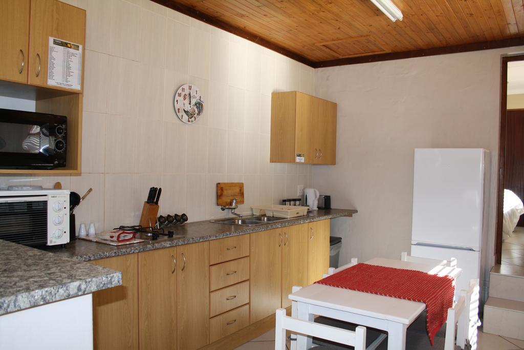 Ohannas Bnb & Self Catering Plettenberg Bay Esterno foto