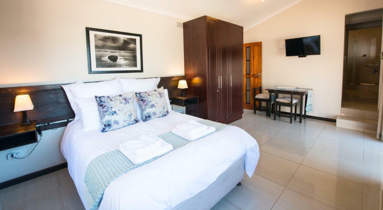 Ohannas Bnb & Self Catering Plettenberg Bay Esterno foto